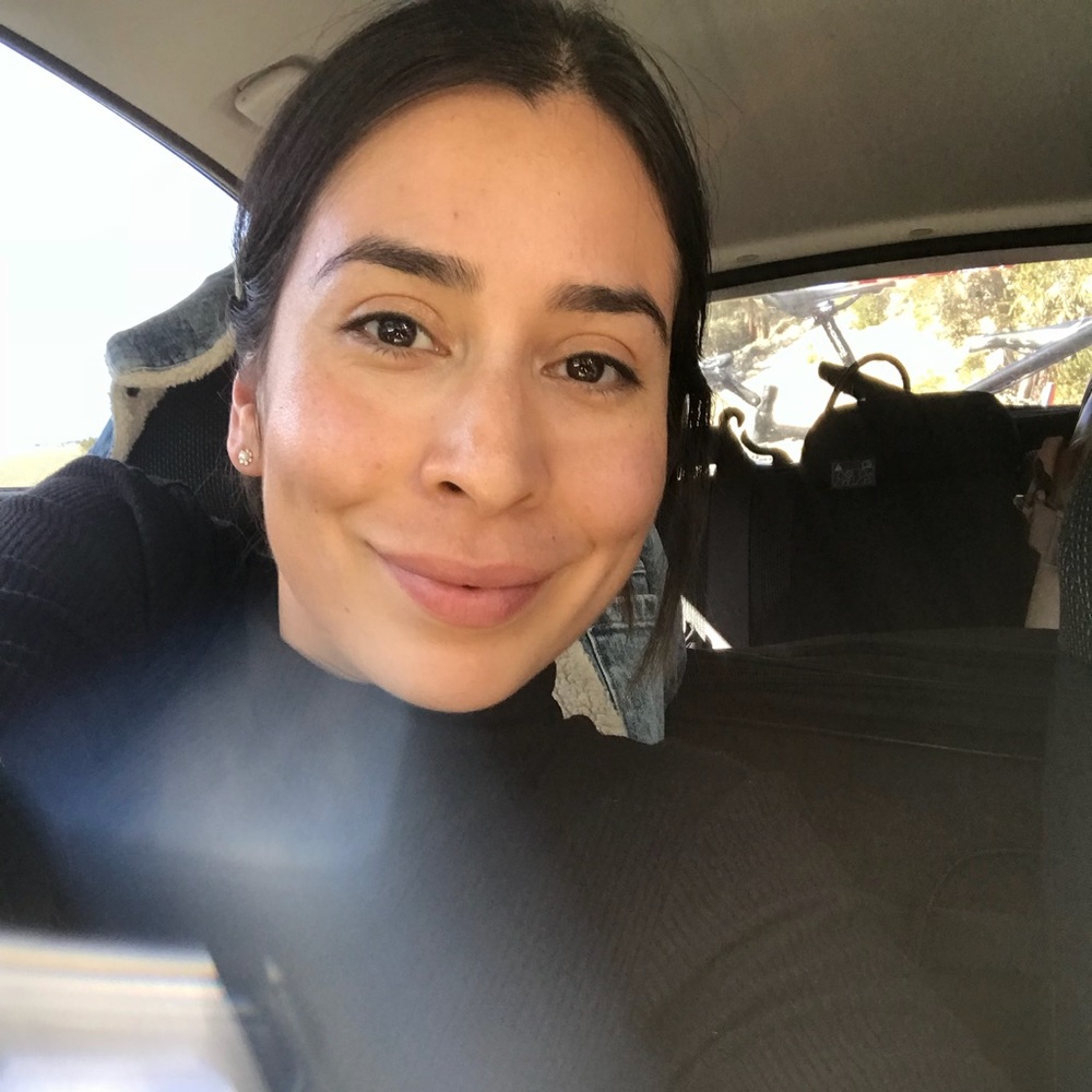 Meet your Posher, Alejandra